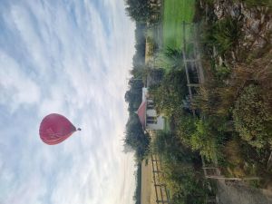 Balloon landing 1