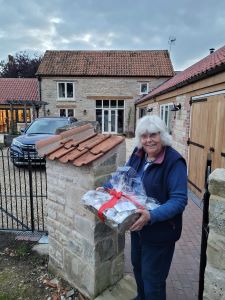 Penny campbell with the hamper 1